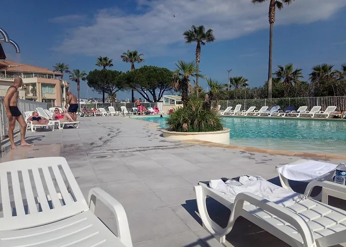 Cap Hermes Апартаменты